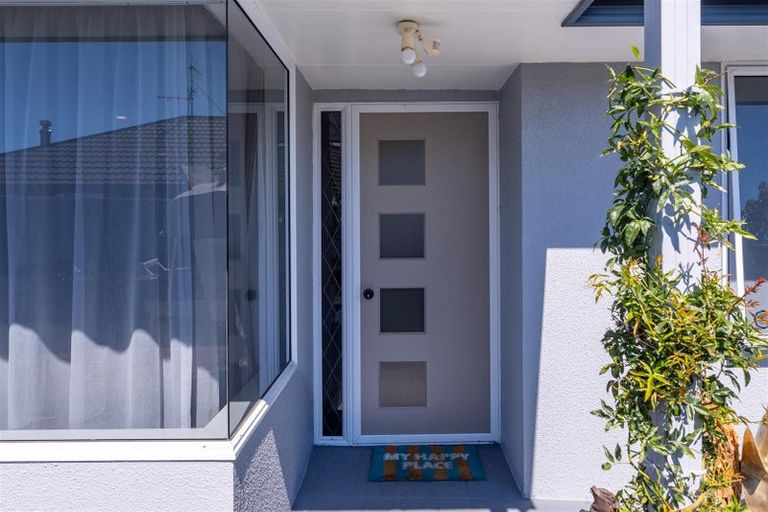 Photo of property in 9 Vining Crescent, Stoke, Nelson, 7011