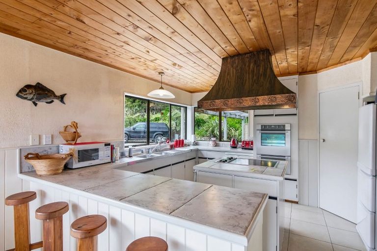 Photo of property in 95 Cherrington Road, Clevedon, Papakura, 2582