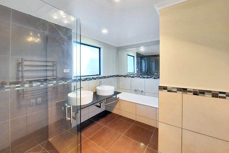 Photo of property in 405 Avonhead Road, Avonhead, Christchurch, 8042