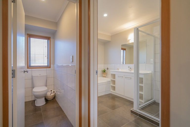 Photo of property in 73 Cholmondeley Crescent, Whitianga, 3510