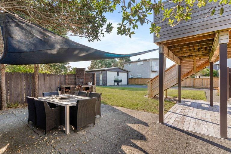 Photo of property in 107 Tangaroa Road, Whangamata, 3620