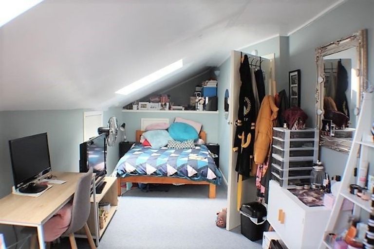 Photo of property in 40 Pirie Street, Mount Victoria, Wellington, 6011