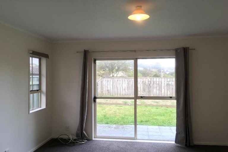 Photo of property in 35b Bracken Road, Paparangi, Wellington, 6037