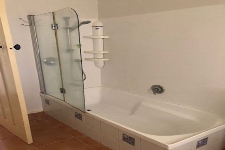 Photo of property in 1/8 Clyde Street, Epsom, Auckland, 1051