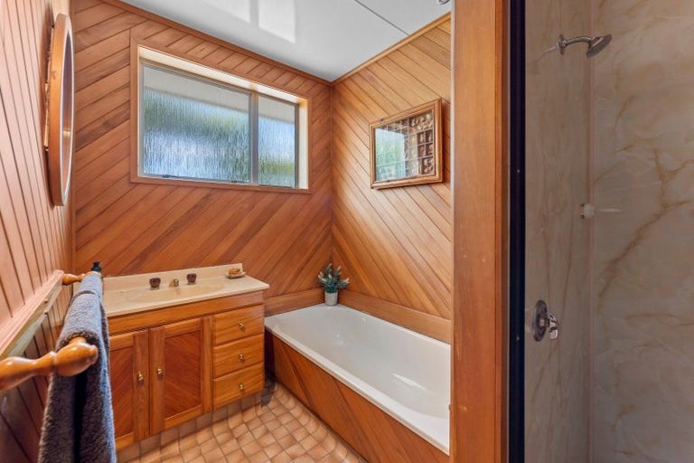 Photo of property in 8 Nevada Grove, Totara Park, Upper Hutt, 5018