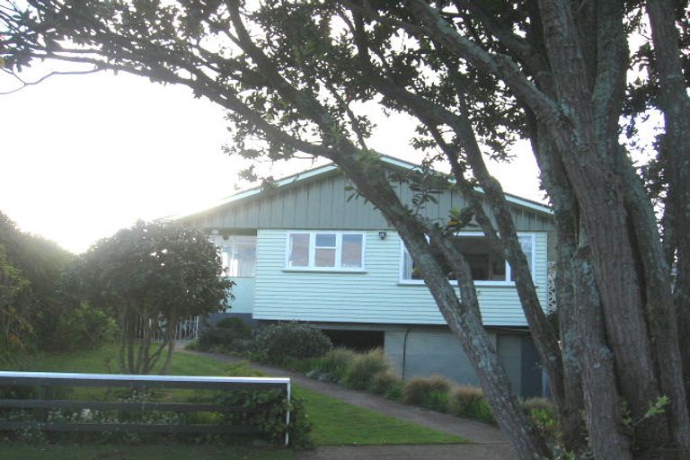 Photo of property in 6 Tirimoana Place, Otamatea, Whanganui, 4501