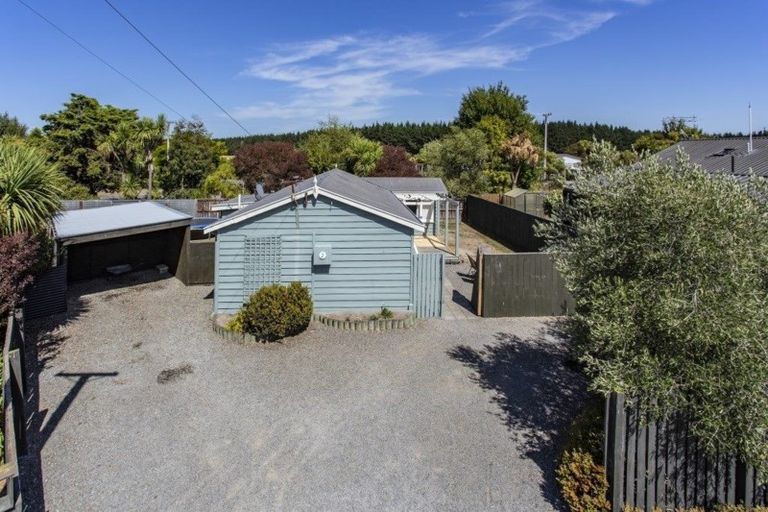 Photo of property in 2 Penfold Square, Leithfield, 7481