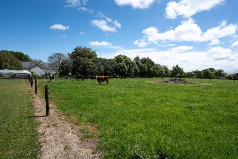 Photo of property in 2 Camwell Park, Flaxton, Rangiora, 7691
