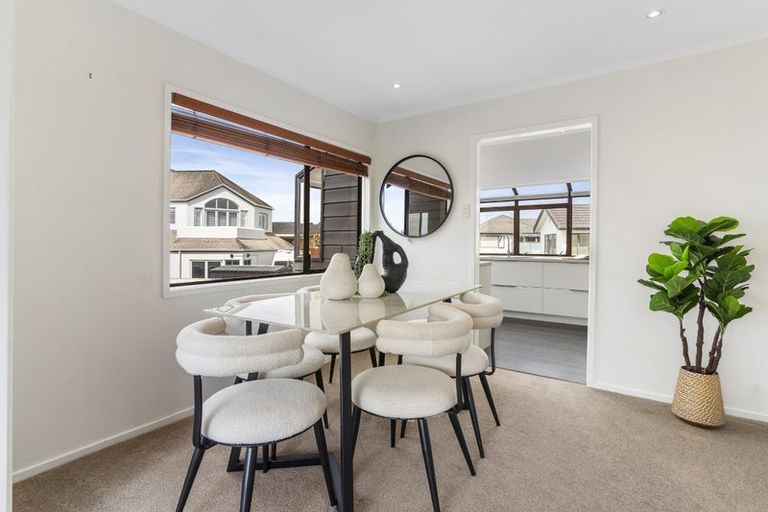 Photo of property in 1/19 Waller Avenue, Bucklands Beach, Auckland, 2012