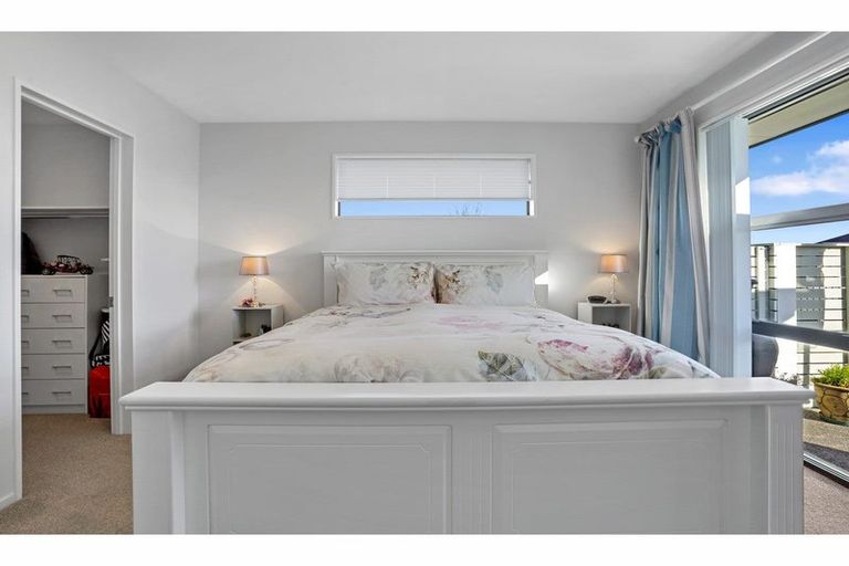 Photo of property in 24 Hodgkinson Road, Pegasus, 7612