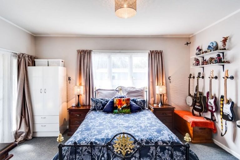 Photo of property in 105 Barden Street, Mayfair, Hastings, 4122