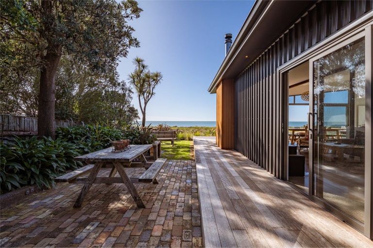 Photo of property in 112 Rarangi Beach Road, Rarangi, Blenheim, 7273