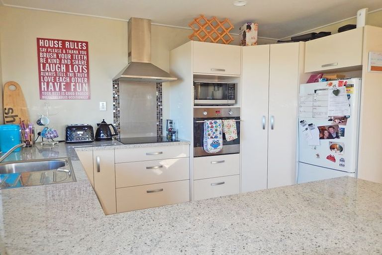 Photo of property in 5 Oakleigh Crescent, Oamaru North, Oamaru, 9400