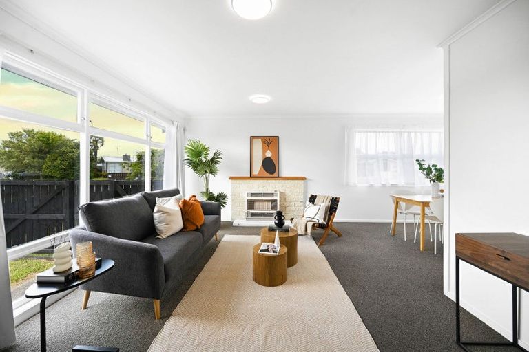 Photo of property in 10 Pamela Place, Deanwell, Hamilton, 3206