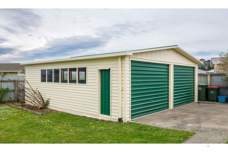 Photo of property in 197 Queen Street, Waimate, 7924