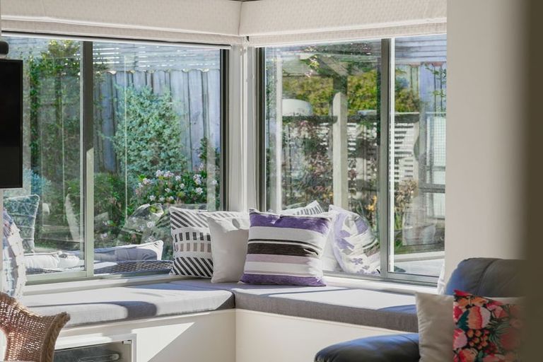 Photo of property in 42 Campion Road, Waikanae Beach, Waikanae, 5036