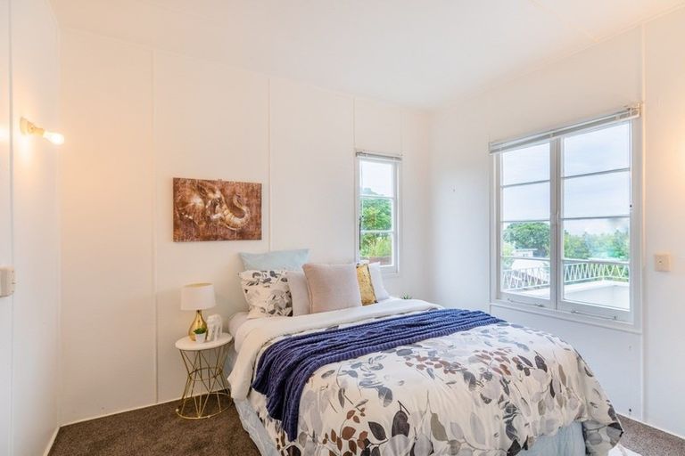 Photo of property in 14 Manly Street, Paraparaumu Beach, Paraparaumu, 5032