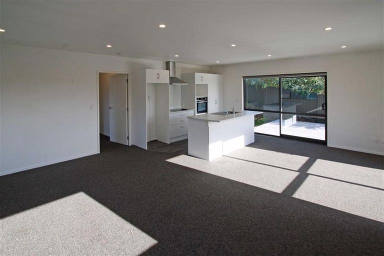Photo of property in 52b Brois Street, Frankleigh Park, New Plymouth, 4310