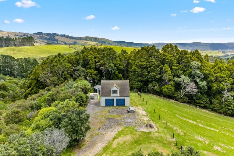 Photo of property in 65 M Greenwood Road, Leigh, 0972