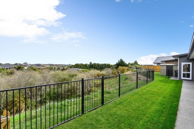 Photo of property in 59 Mataroa Crescent, Flagstaff, Hamilton, 3210