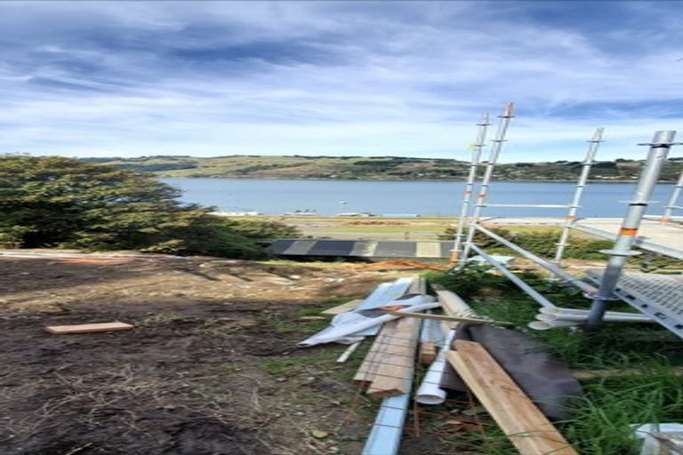 Photo of property in 5 Manuka Street, Ravensbourne, Dunedin, 9022