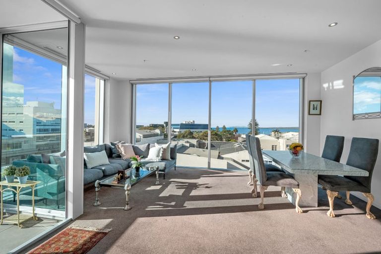 Photo of property in Sentinel Apartments, 501/3 Northcroft Street, Takapuna, Auckland, 0622