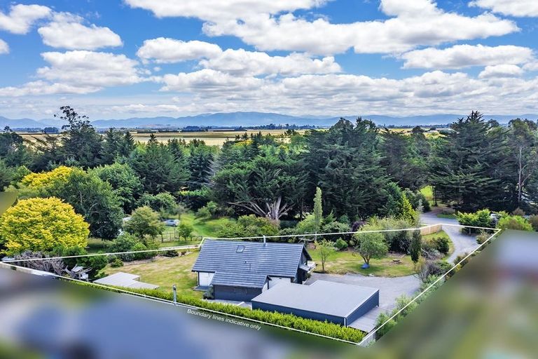 Photo of property in 1735 Hoskyns Road, Kirwee, Darfield, 7571