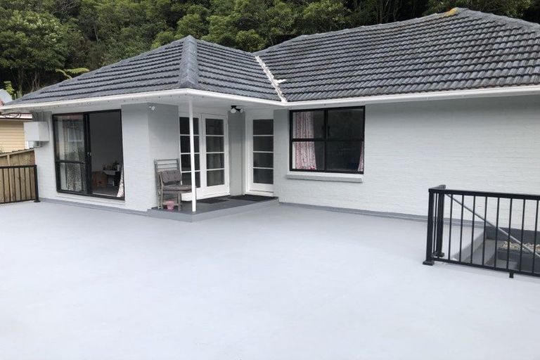 Photo of property in 70 Sunny Grove, Wainuiomata, Lower Hutt, 5014
