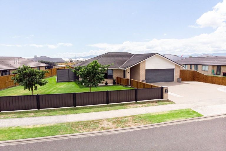 Photo of property in 18 Costello Drive, Ngatea, 3503