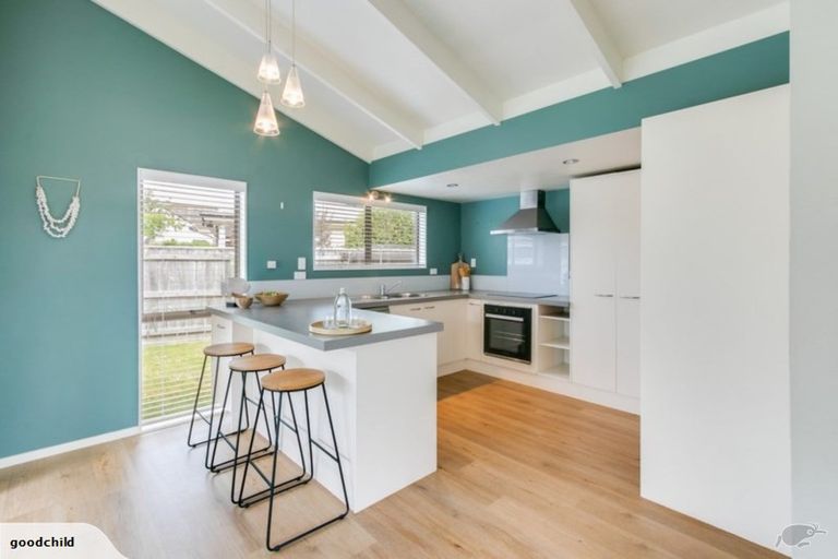 Photo of property in 25 Avenue Road, Greenmeadows, Napier, 4112