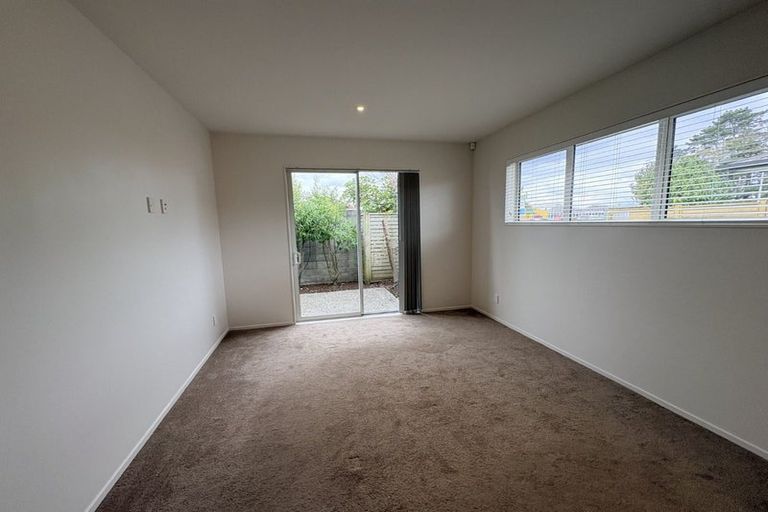 Photo of property in 1 Howden Lane, Golflands, Auckland, 2013