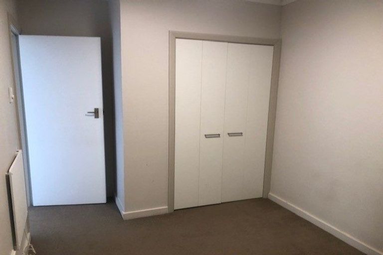 Photo of property in 1/37 Singers Road, Korokoro, Lower Hutt, 5012