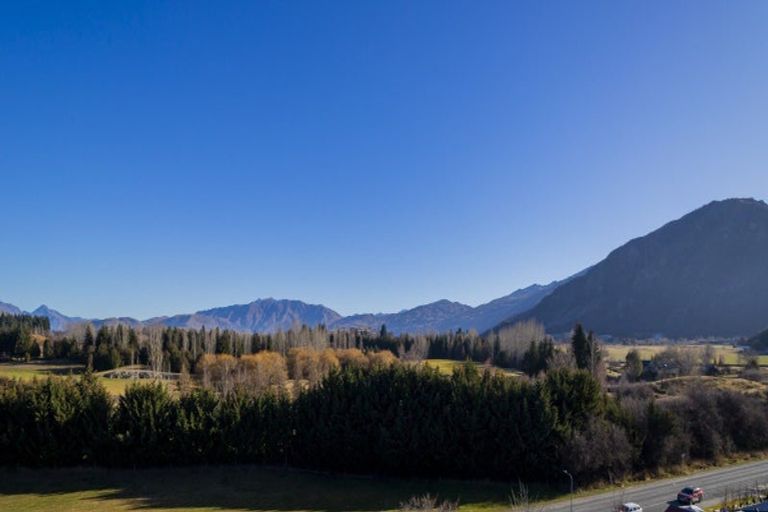 Photo of property in 21 Cotter Avenue, Arrowtown, 9302