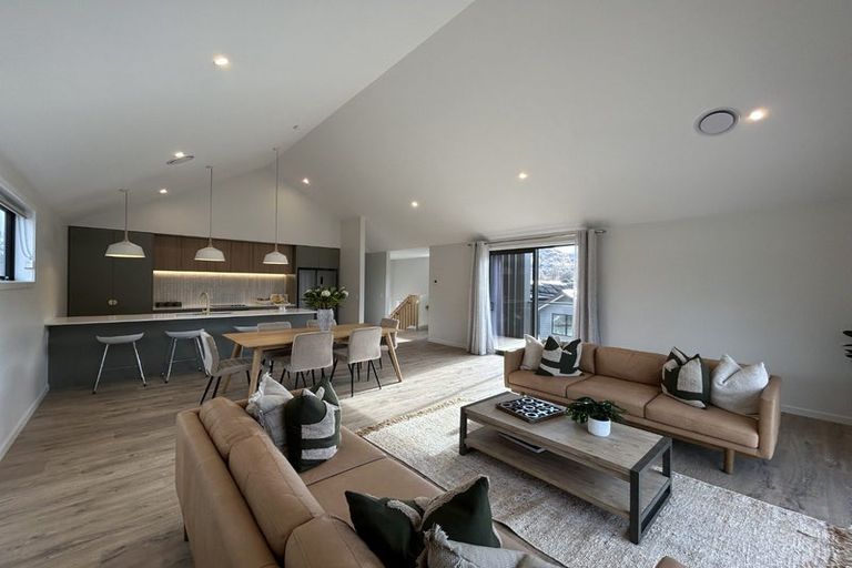 Photo of property in 19 Walton Way, Lower Shotover, 9304