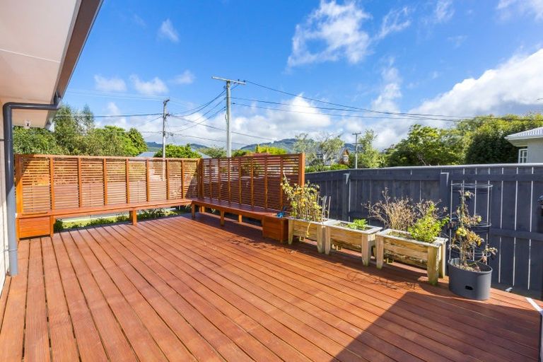 Photo of property in 4a Golders Road, Elderslea, Upper Hutt, 5018