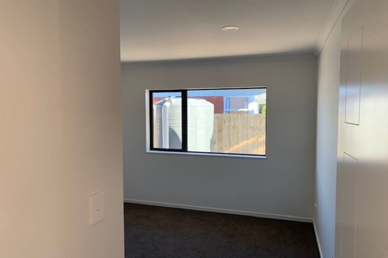 Photo of property in 1/35 Heath Street, Saint Andrews, Hamilton, 3200