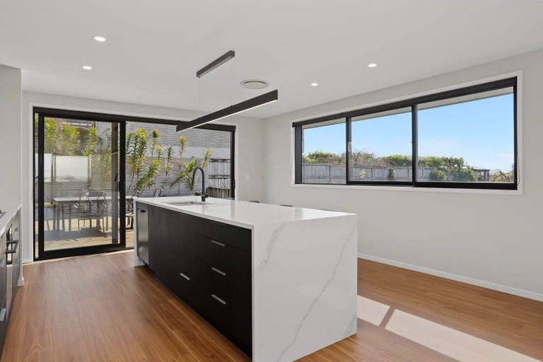 Photo of property in 3 Tirinui Crest Road, Otumoetai, Tauranga, 3110