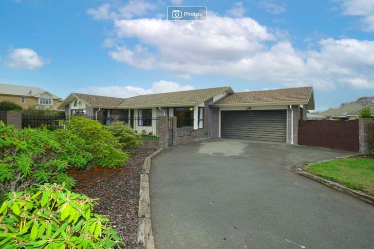 Photo of property in 14 Nepal Place, Burnside, Christchurch, 8053