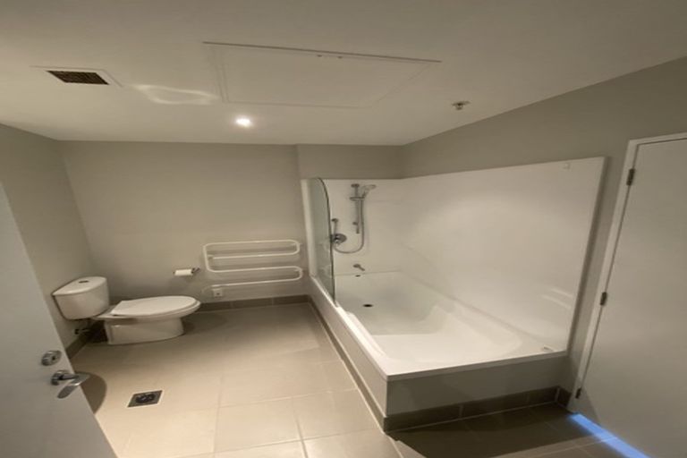 Photo of property in Kate Sheppard Apartments, 4h/42 Molesworth Street, Thorndon, Wellington, 6011