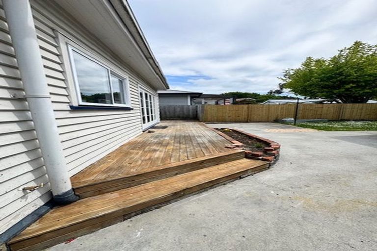 Photo of property in 55 Rhona Street, Linwood, Christchurch, 8062