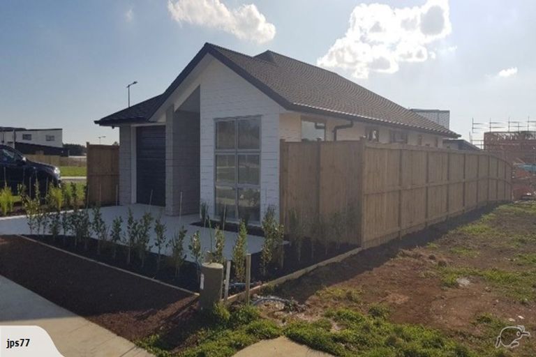 Photo of property in 4 Piripono Crescent, Pukekohe, 2120