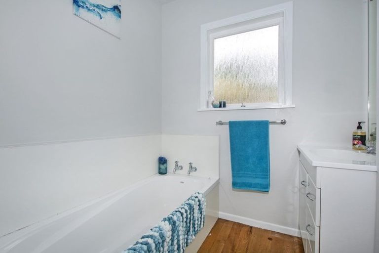 Photo of property in 8 Crawford Crescent, Te Kamo, Whangarei, 0112