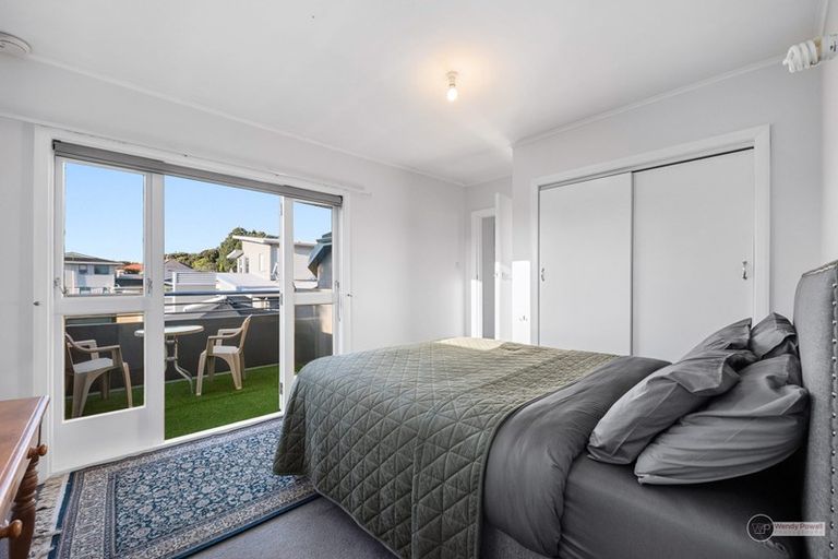 Photo of property in 37 Pohutukawa Street, Woburn, Lower Hutt, 5010