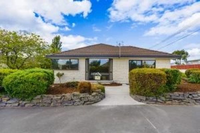 Photo of property in 8 Smartlea Street, Hoon Hay, Christchurch, 8025