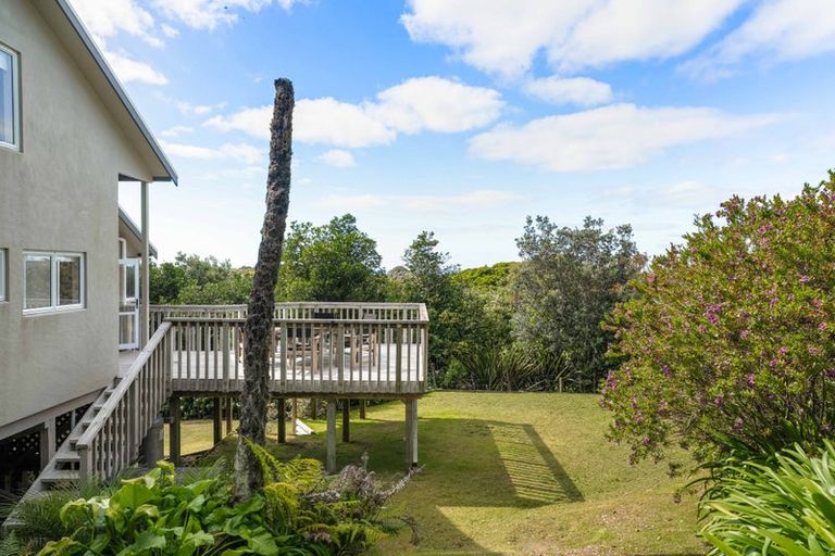 Photo of property in 453 Onemana Drive, Onemana, Whangamata, 3691