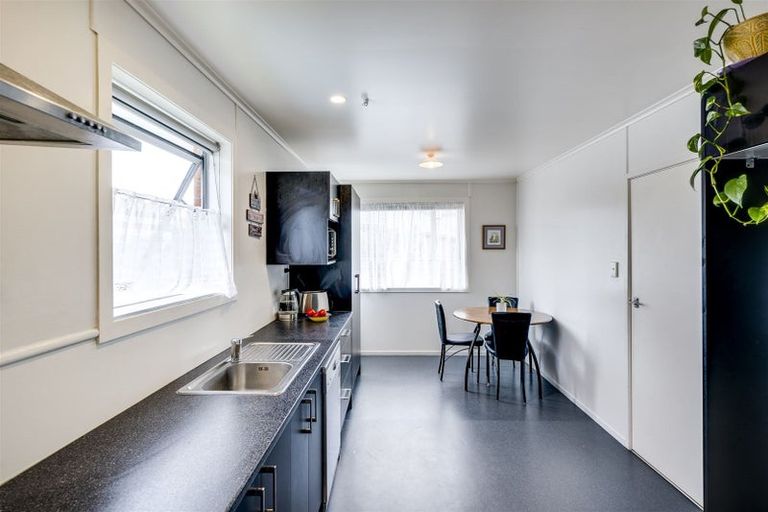 Photo of property in 65 Barker Road, Marewa, Napier, 4110