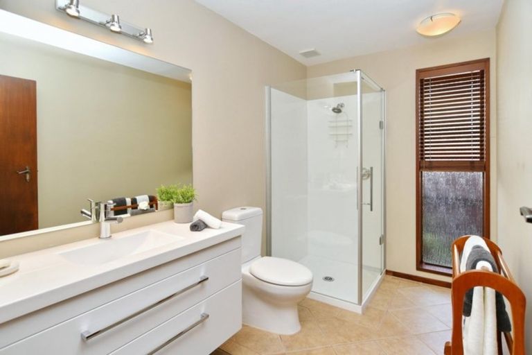 Photo of property in 361 Gardiners Road, Harewood, Christchurch, 8051