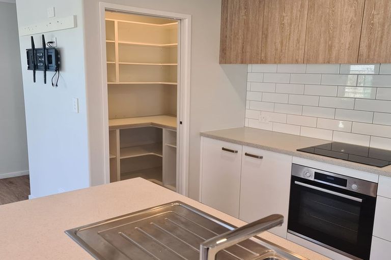 Photo of property in 61 Harding Drive, Papamoa Beach, Papamoa, 3118