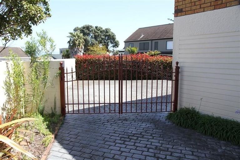 Photo of property in 8 Cathray Place, Matua, Tauranga, 3110