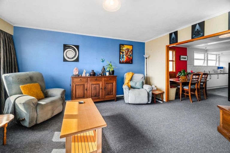 Photo of property in 17 Mckenzie Road, Owhata, Rotorua, 3010